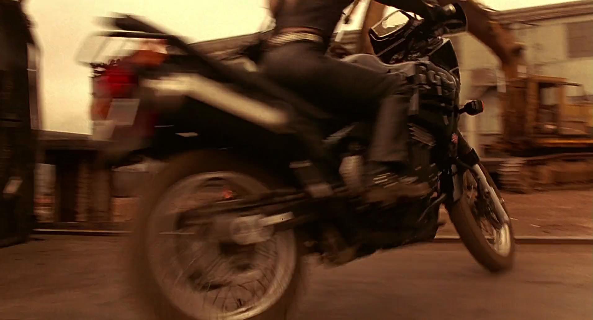 Barb Wire (1996) HD screenshot 10013