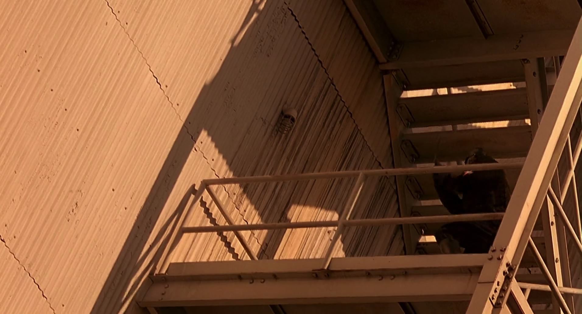 Barb Wire (1996) HD screenshot 10028
