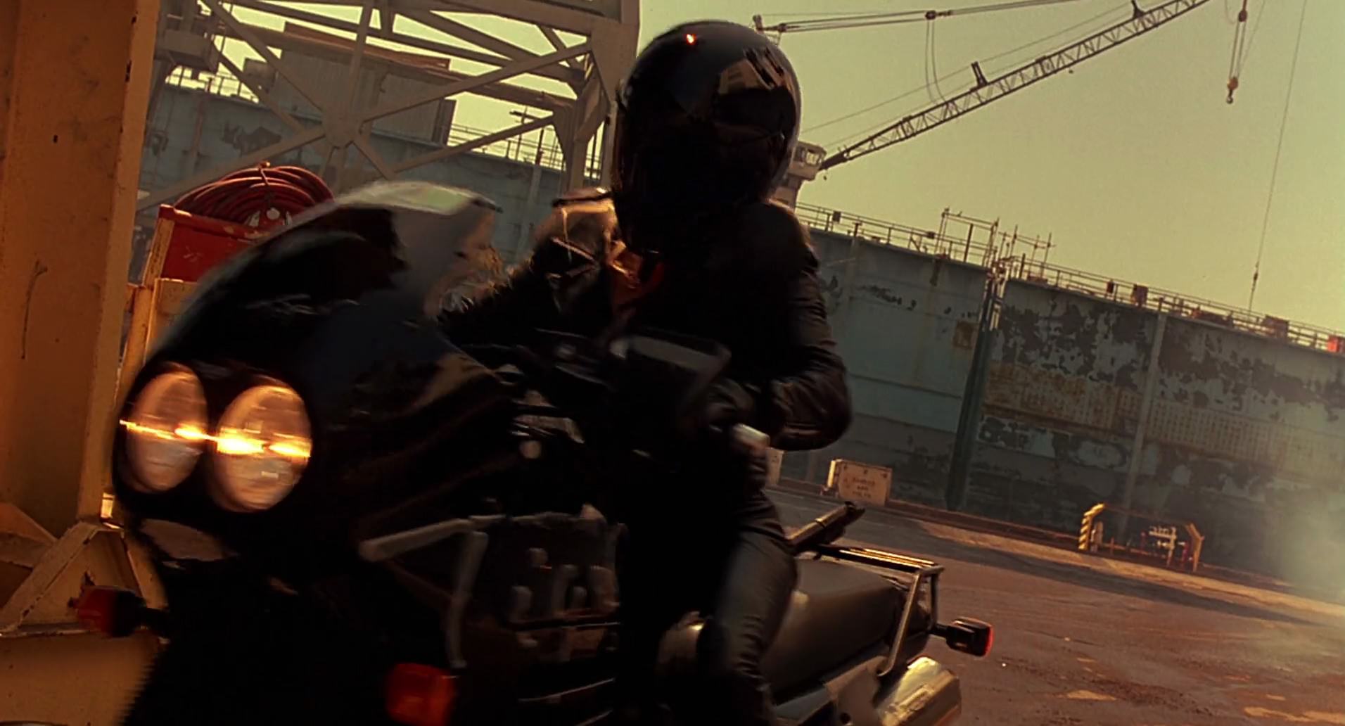 Barb Wire (1996) HD screenshot 10064