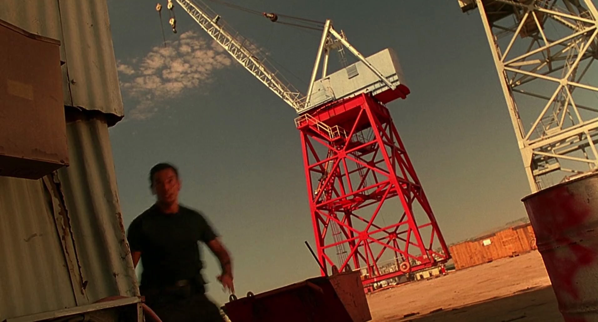 Barb Wire (1996) HD screenshot 10067