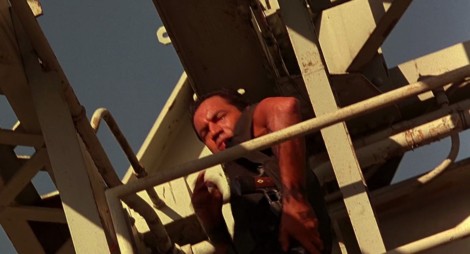 Barb Wire (1996) HD screenshot 10109