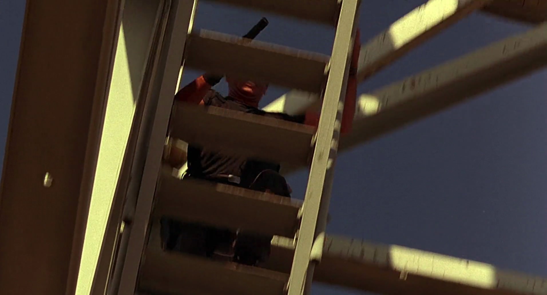 Barb Wire (1996) HD screenshot 10127
