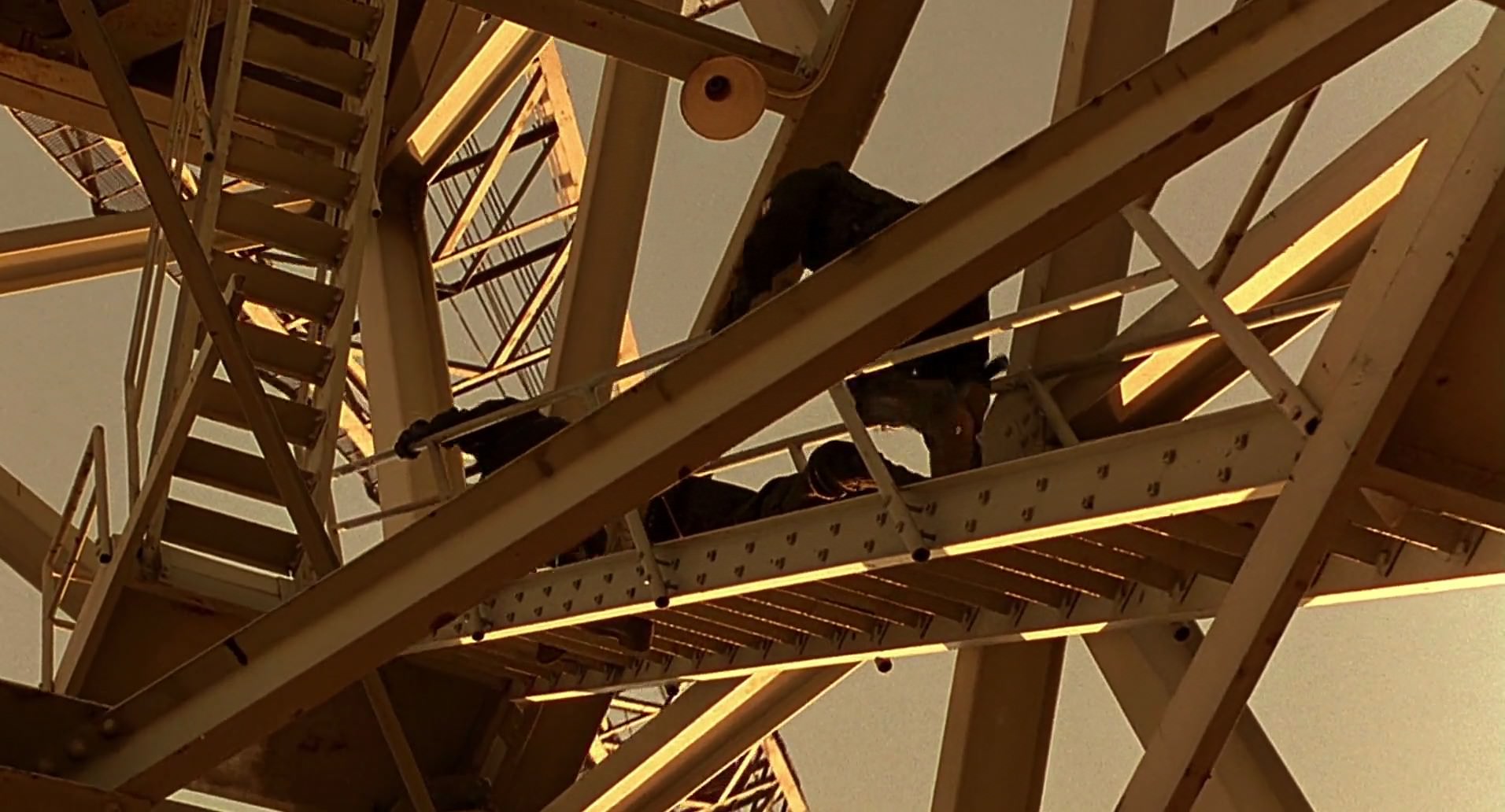 Barb Wire (1996) HD screenshot 10151