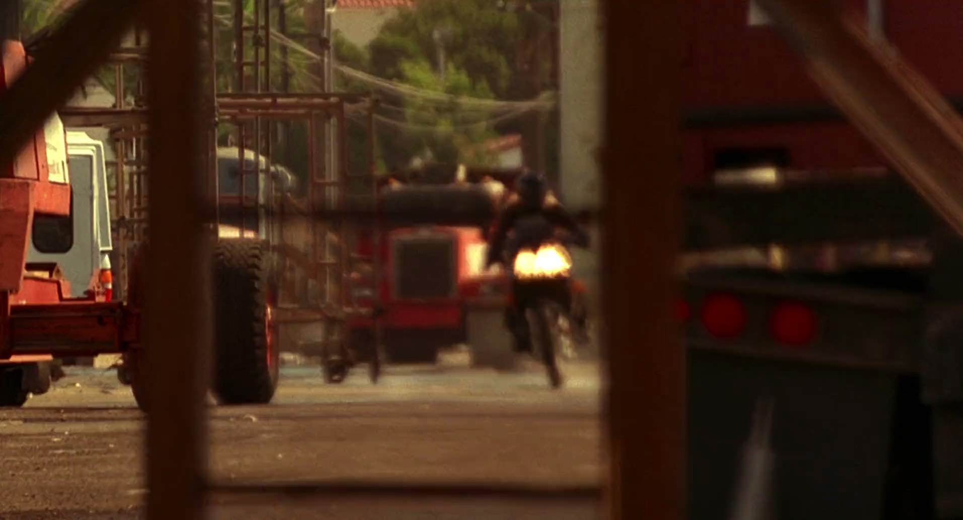 Barb Wire (1996) HD screenshot 10163