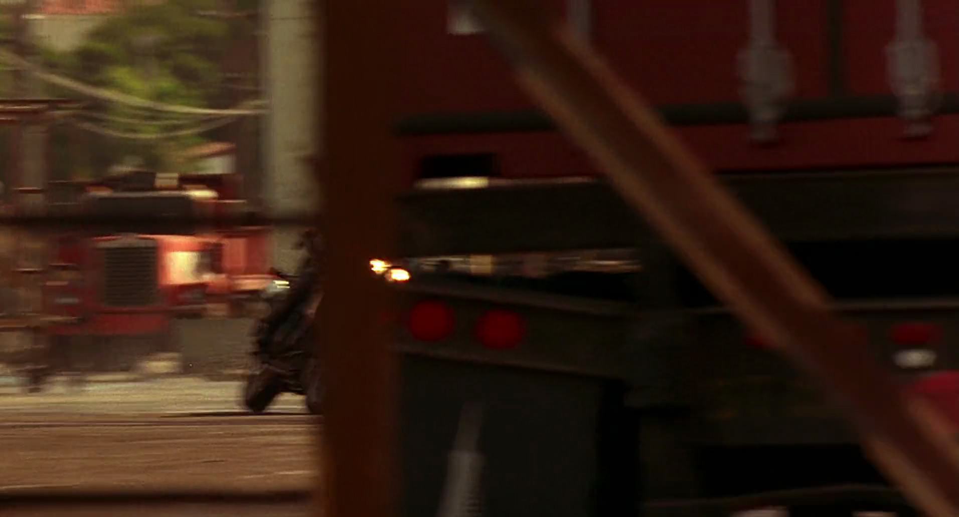 Barb Wire (1996) HD screenshot 10166
