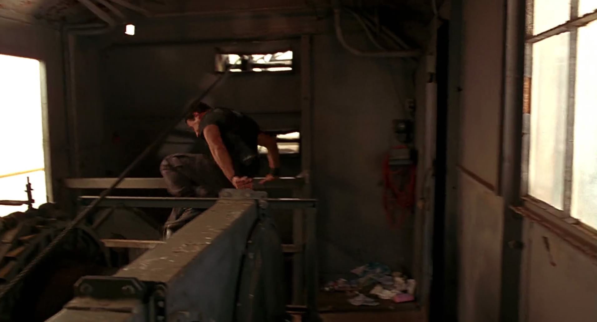 Barb Wire (1996) screencap 10173