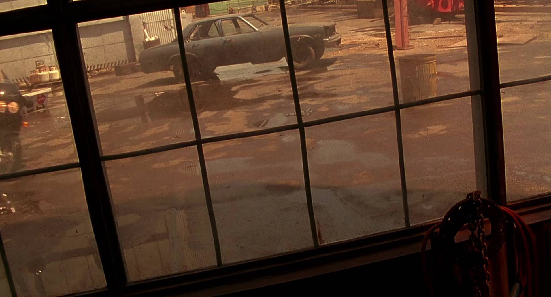Barb Wire (1996) movie still 10189