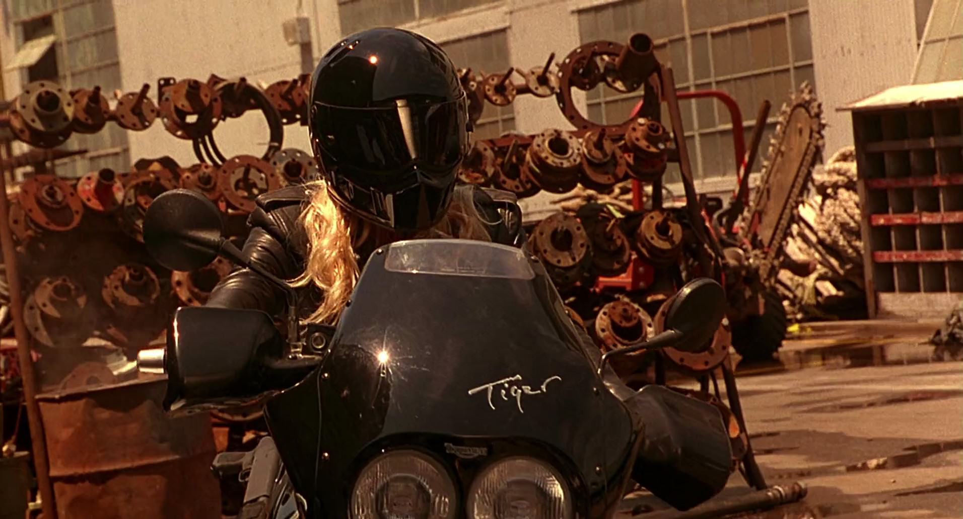 Barb Wire (1996) movie still 10195