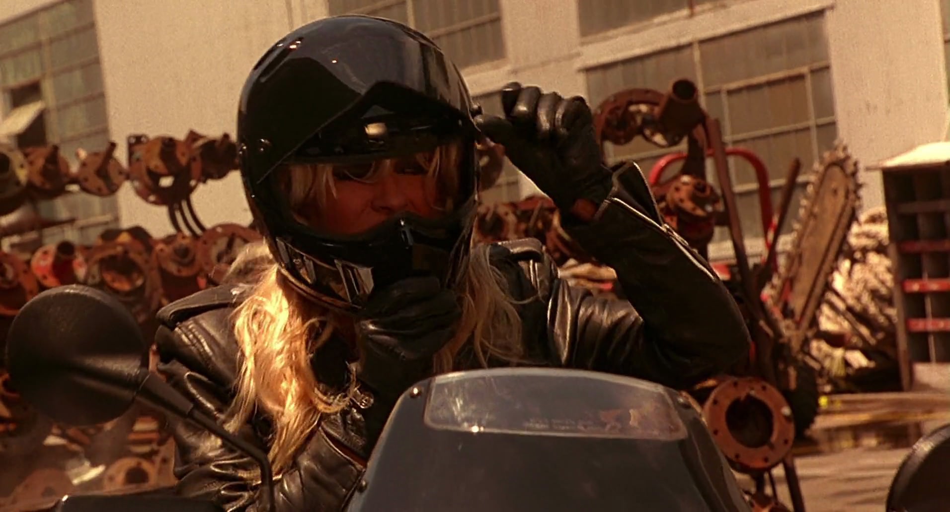 Barb Wire (1996) movie still 10198