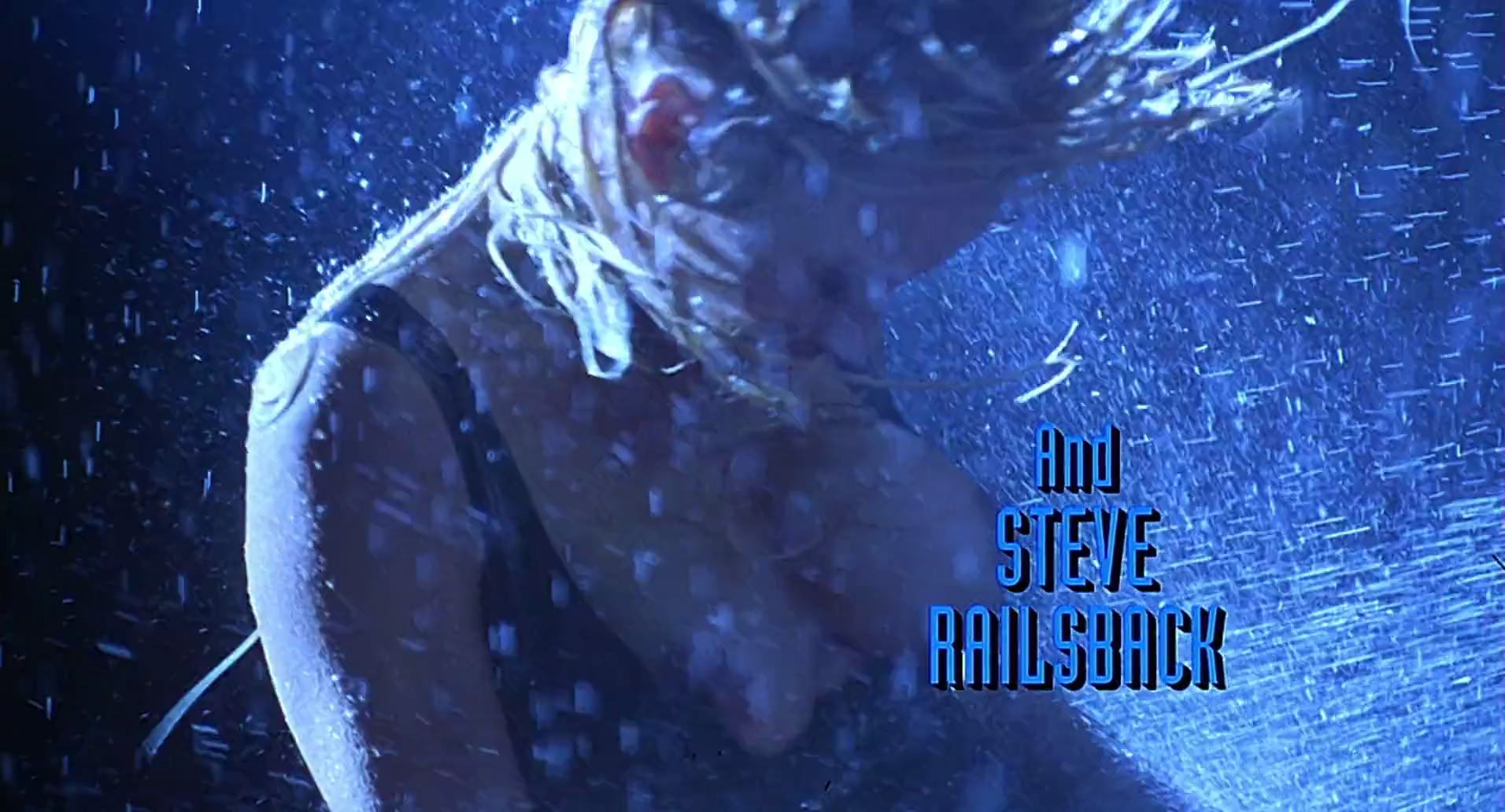 Barb Wire (1996) screencap 102