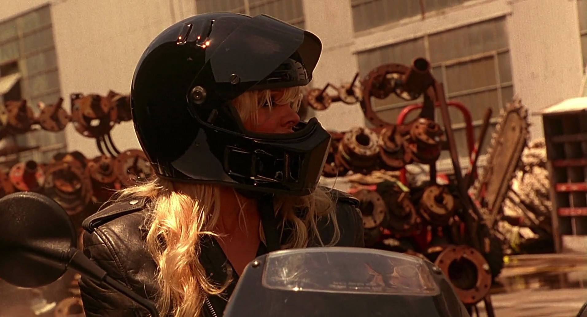 Barb Wire (1996) movie still 10201