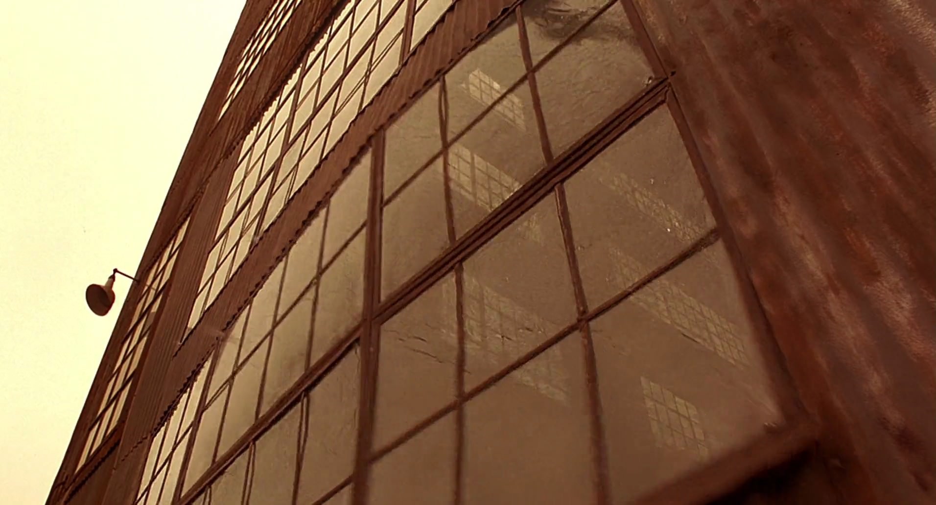 Barb Wire (1996) HD screenshot 10205