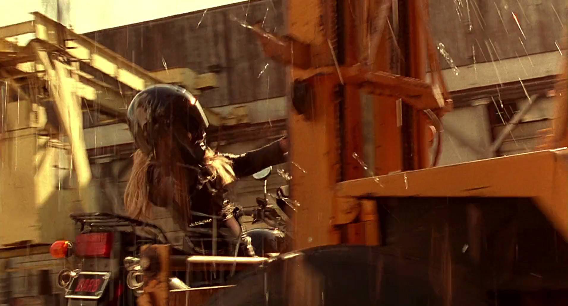 Barb Wire (1996) HD screenshot 10223