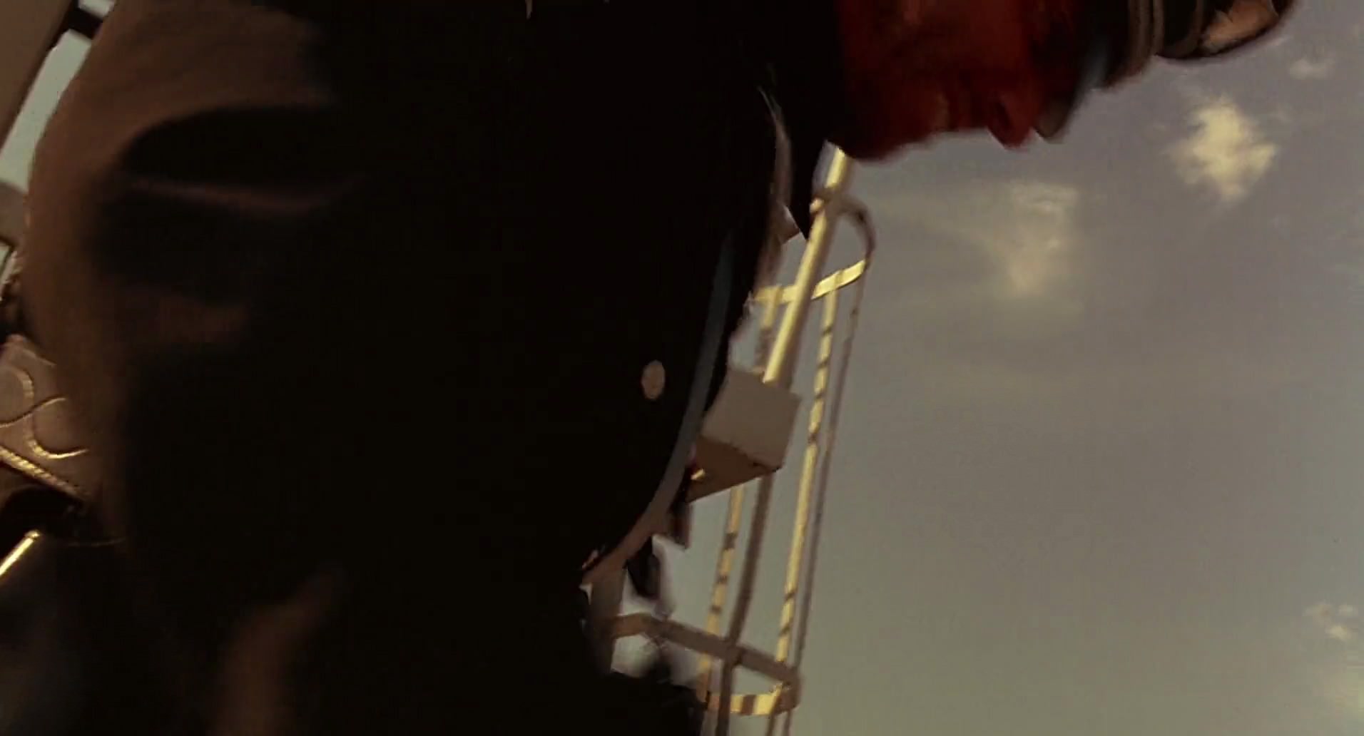 Barb Wire (1996) HD screenshot 10247