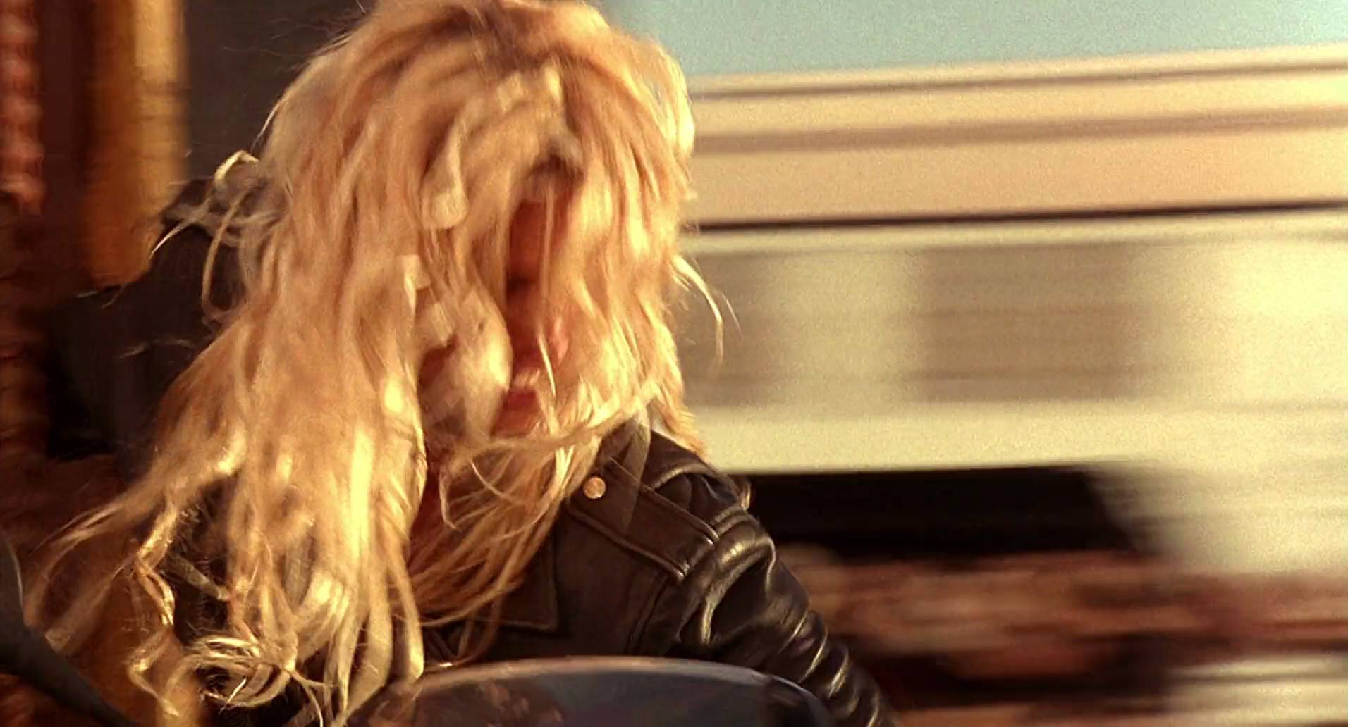 Barb Wire (1996) HD screenshot 10259