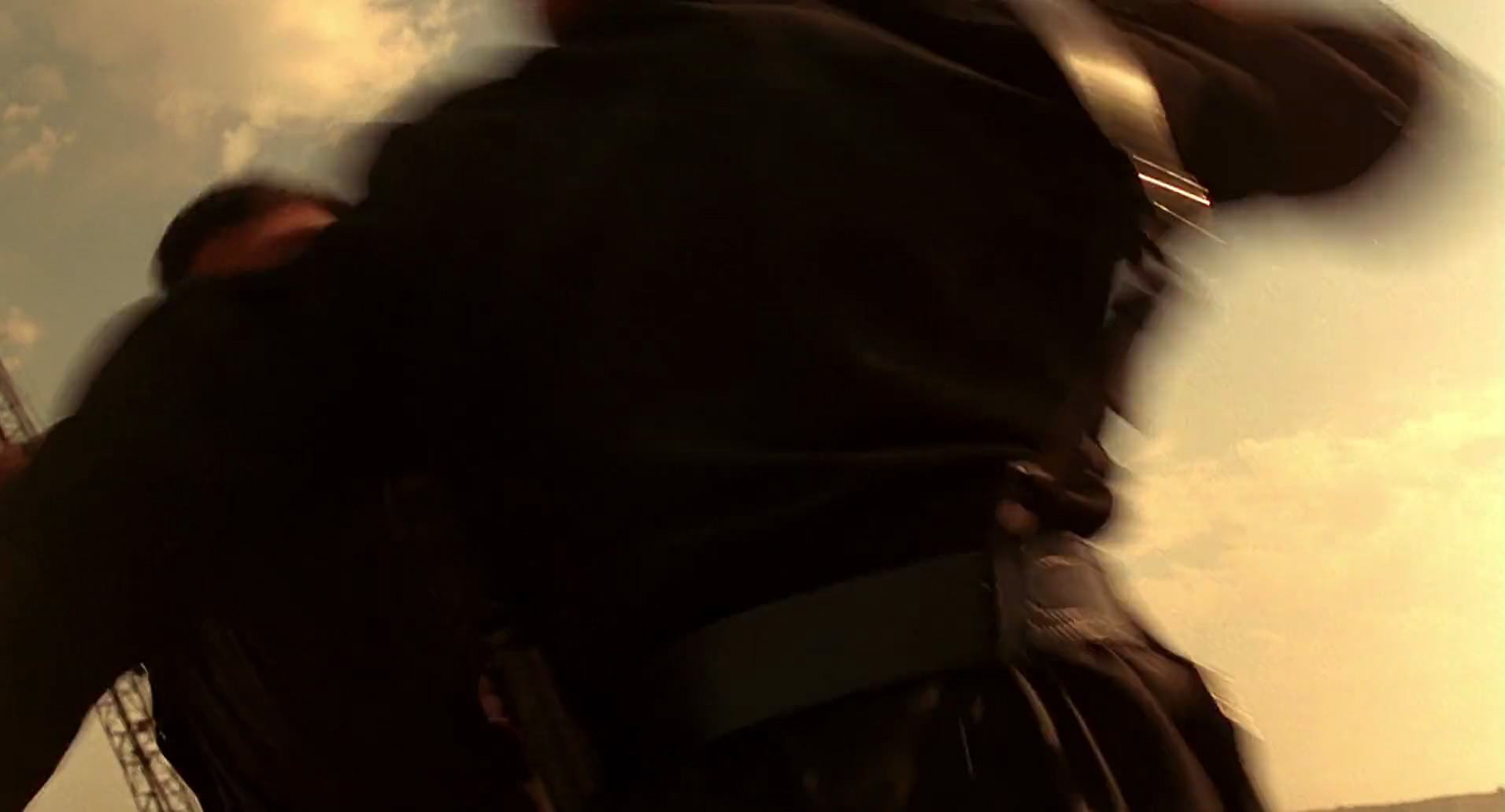 Barb Wire (1996) screencap 10311