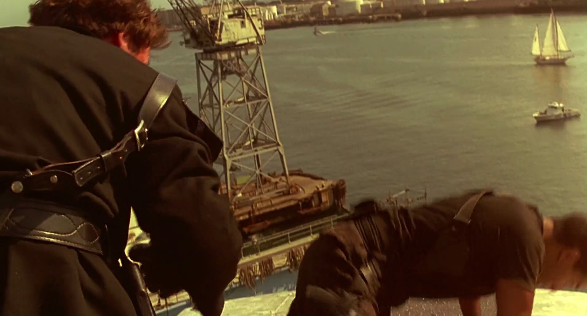 Barb Wire (1996) screencap 10335