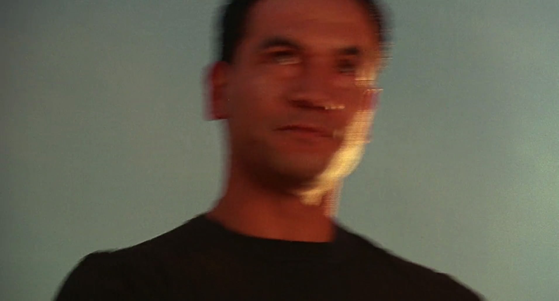 Barb Wire (1996) screencap 10353