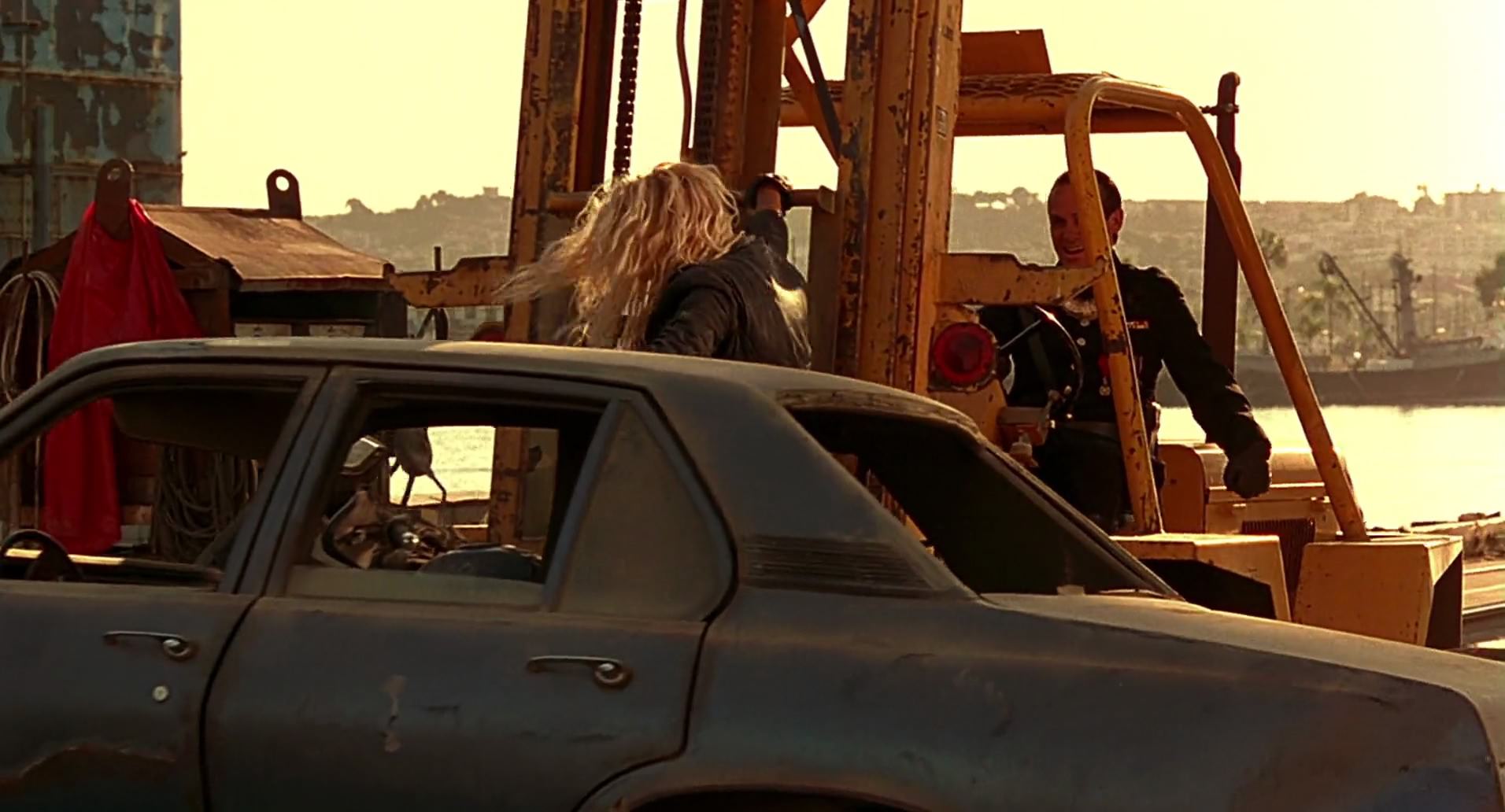 Barb Wire (1996) HD screenshot 10421