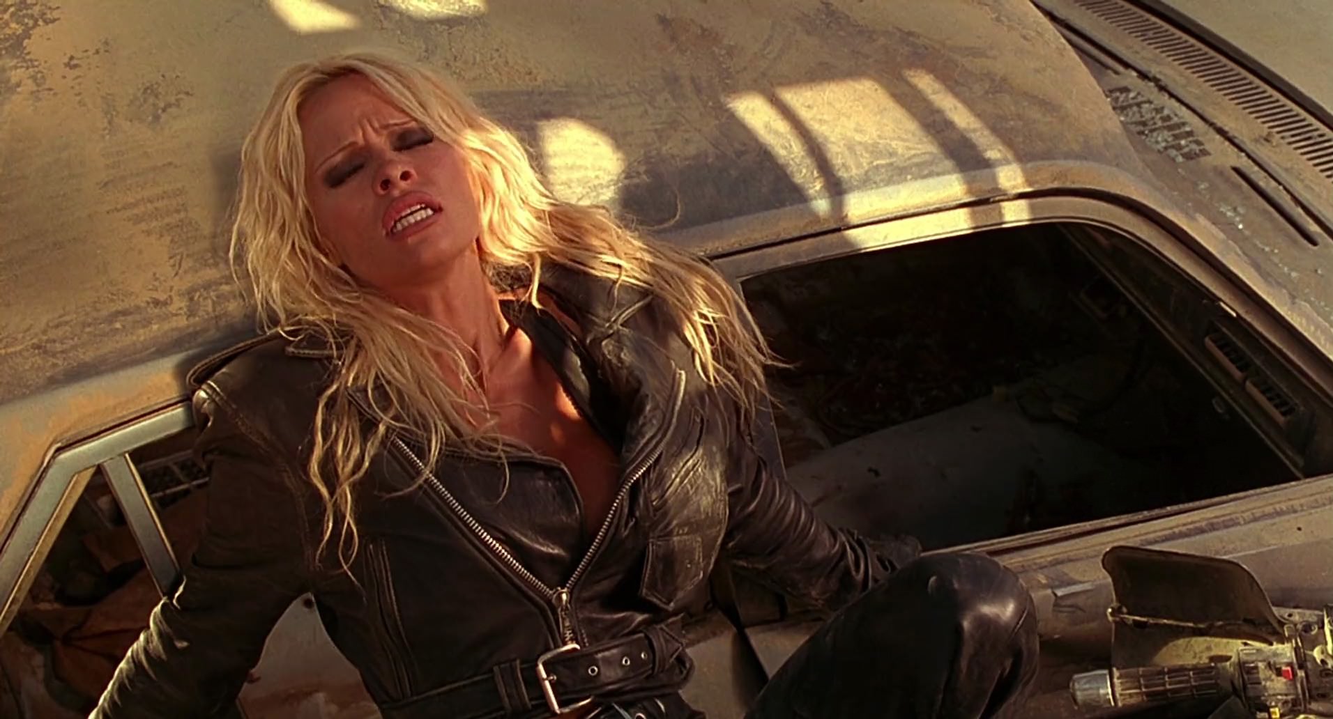 Barb Wire (1996) movie still 10444