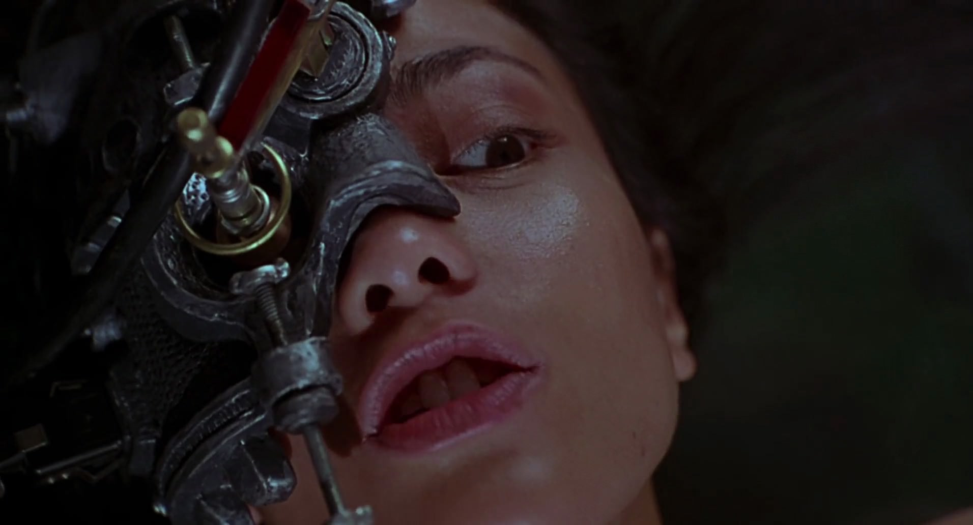 Barb Wire (1996) movie still 1045