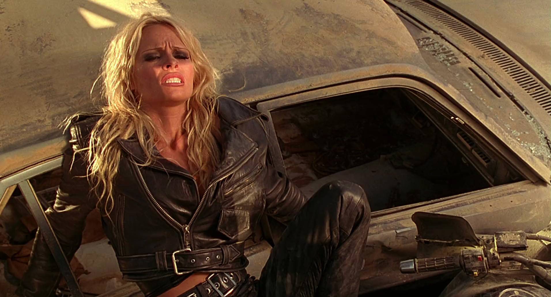 Barb Wire (1996) HD screenshot 10457