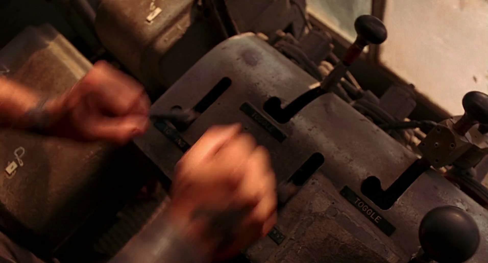 Barb Wire (1996) screencap 10473