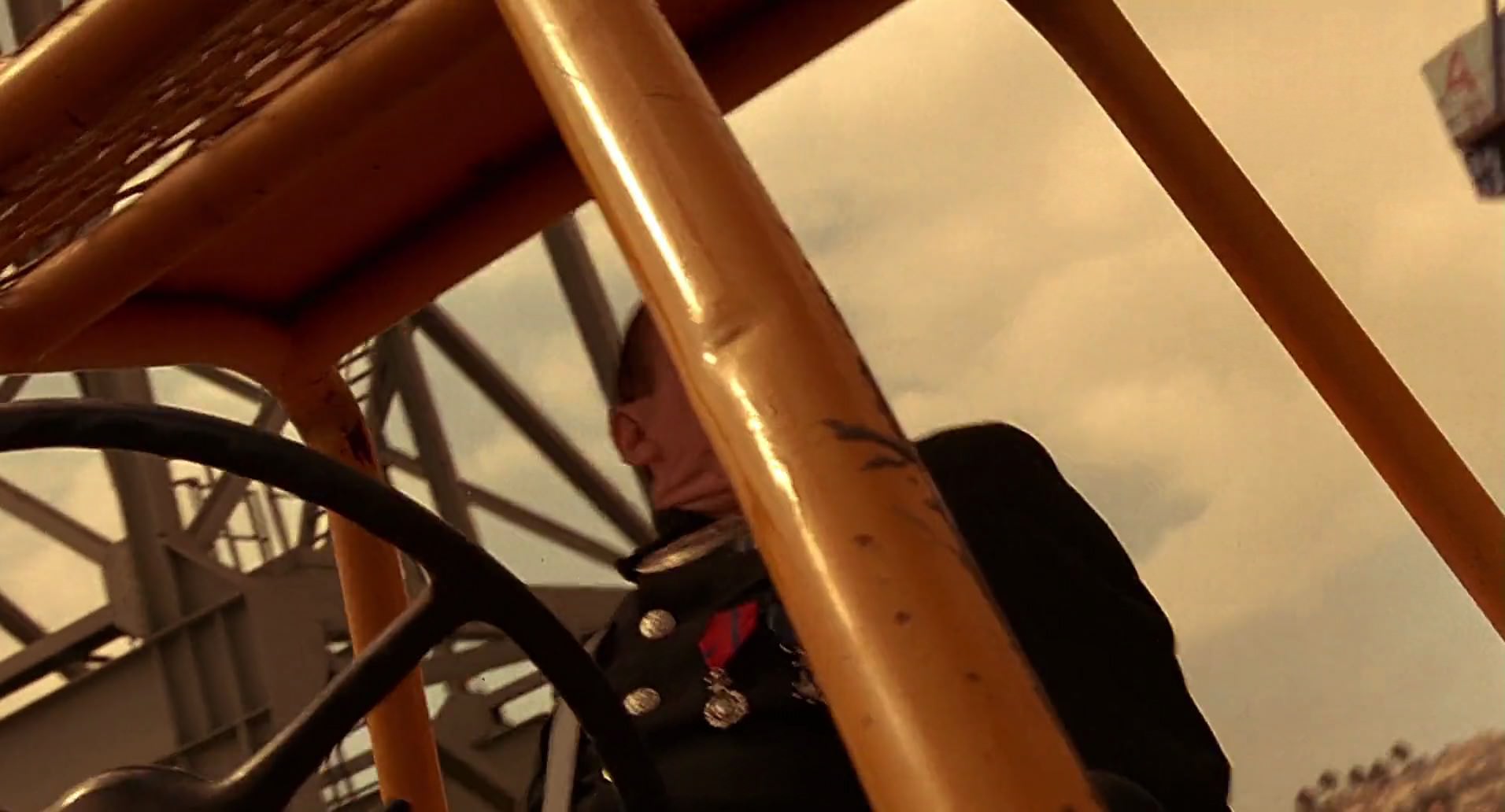 Barb Wire (1996) HD screenshot 10481