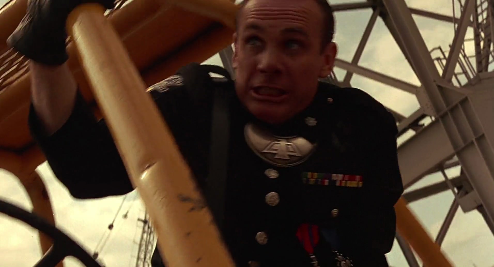 Barb Wire (1996) screencap 10500