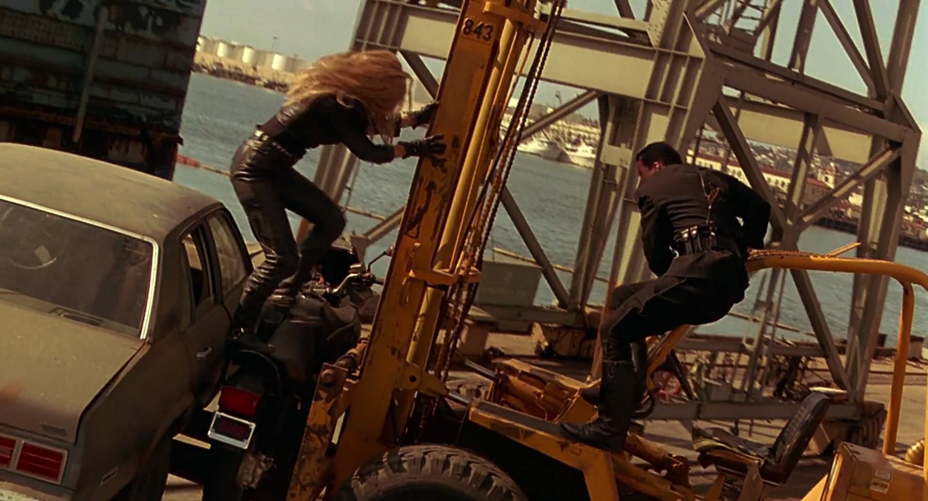 Barb Wire (1996) HD screenshot 10514