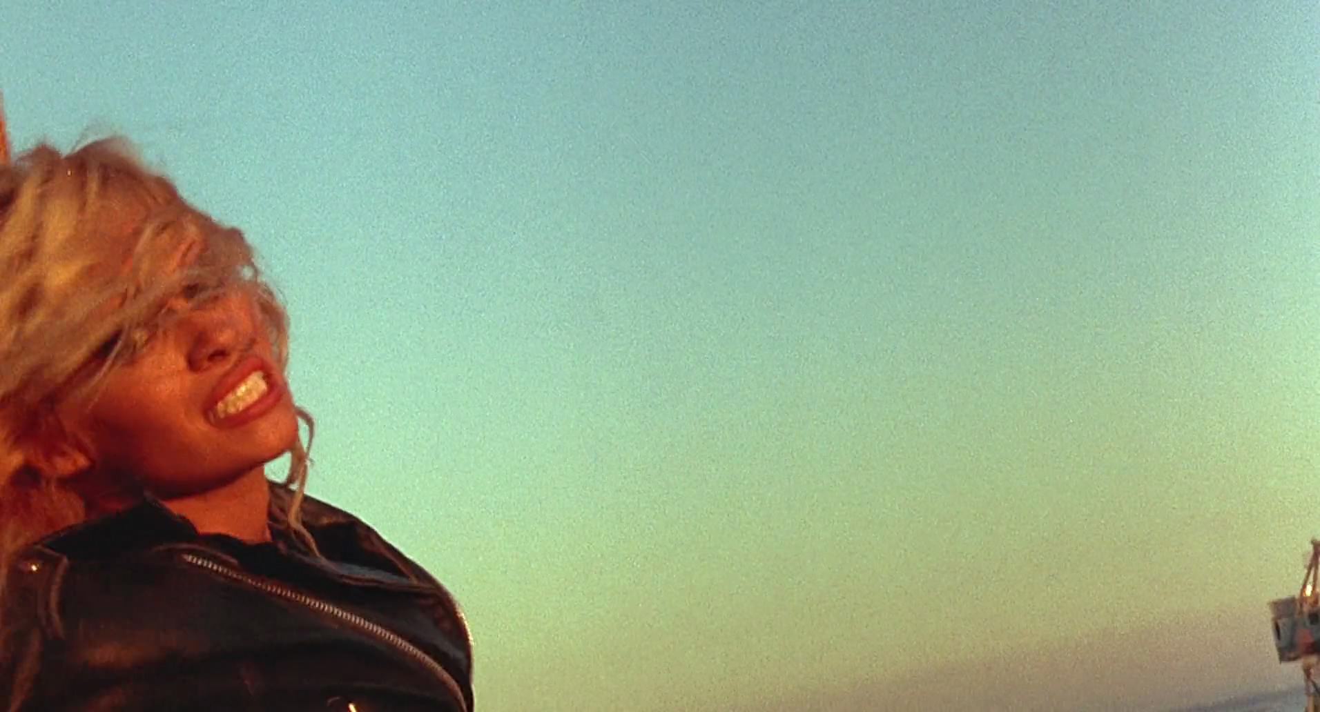 Barb Wire (1996) HD screenshot 10526