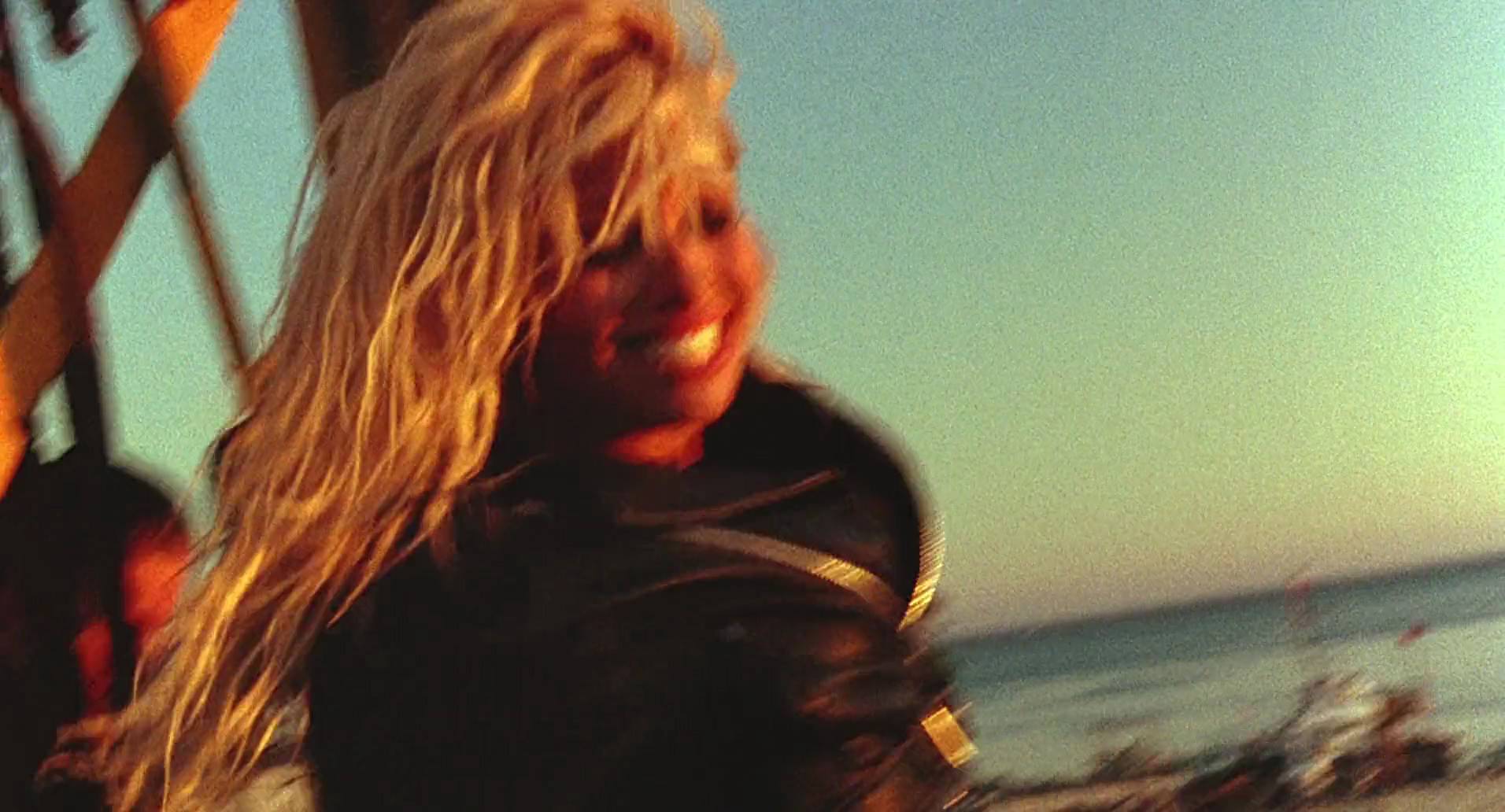 Barb Wire (1996) HD screenshot 10529