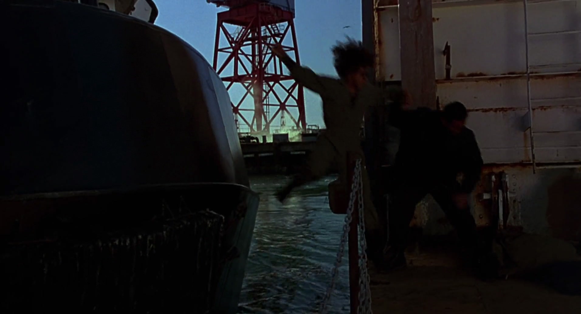 Barb Wire (1996) screencap 1053