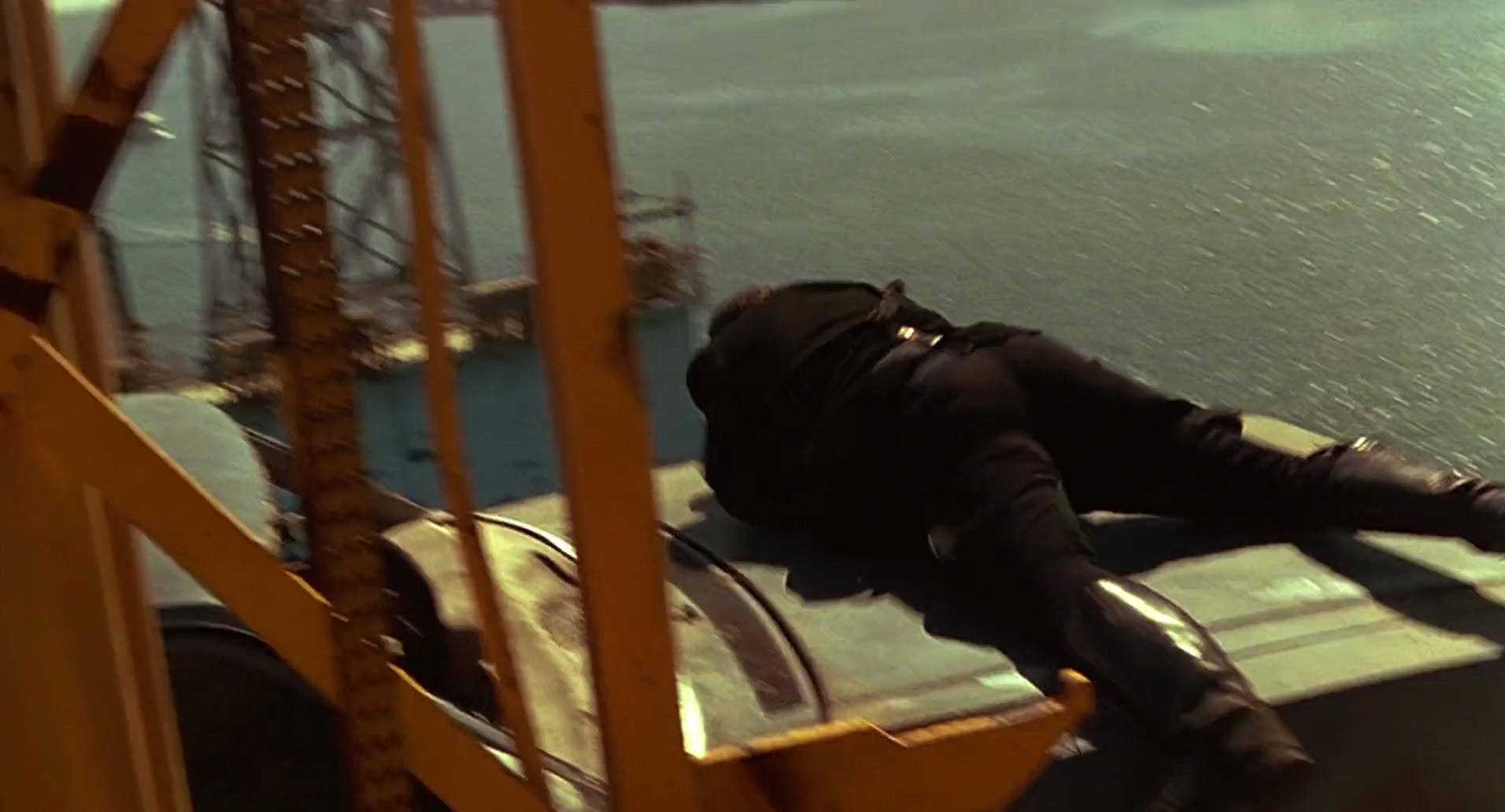 Barb Wire (1996) HD screenshot 10586