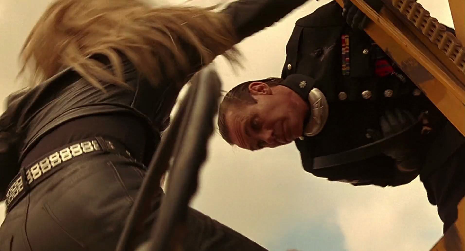 Barb Wire (1996) HD screenshot 10607