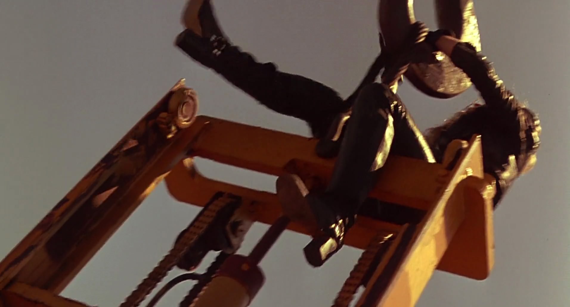 Barb Wire (1996) HD screenshot 10655