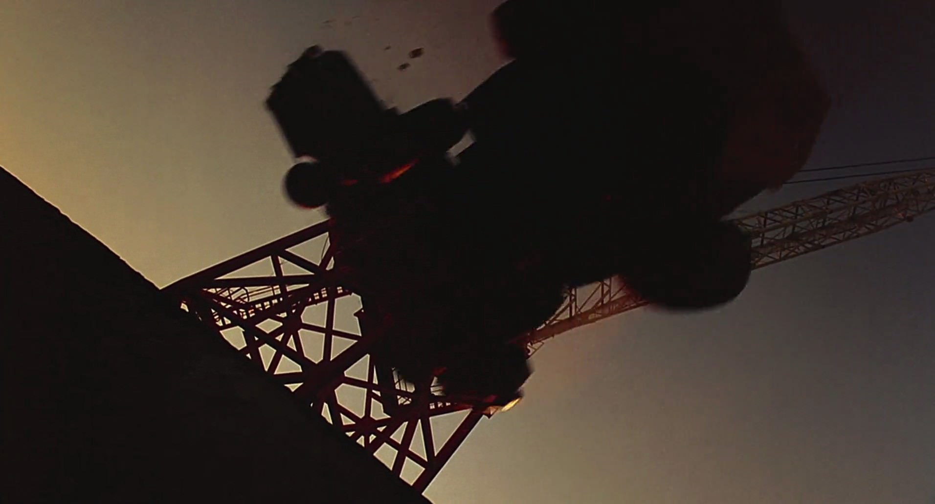 Barb Wire (1996) screencap 10683