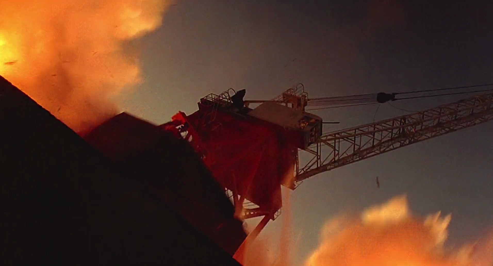 Barb Wire (1996) screencap 10686