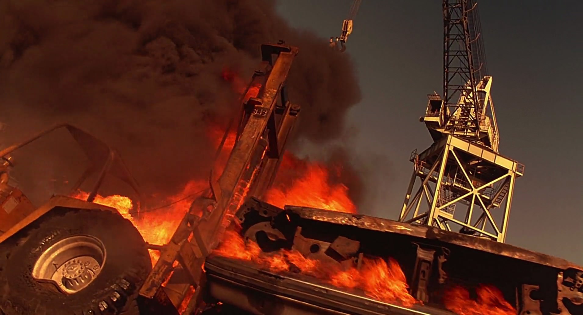 Barb Wire (1996) screencap 10707