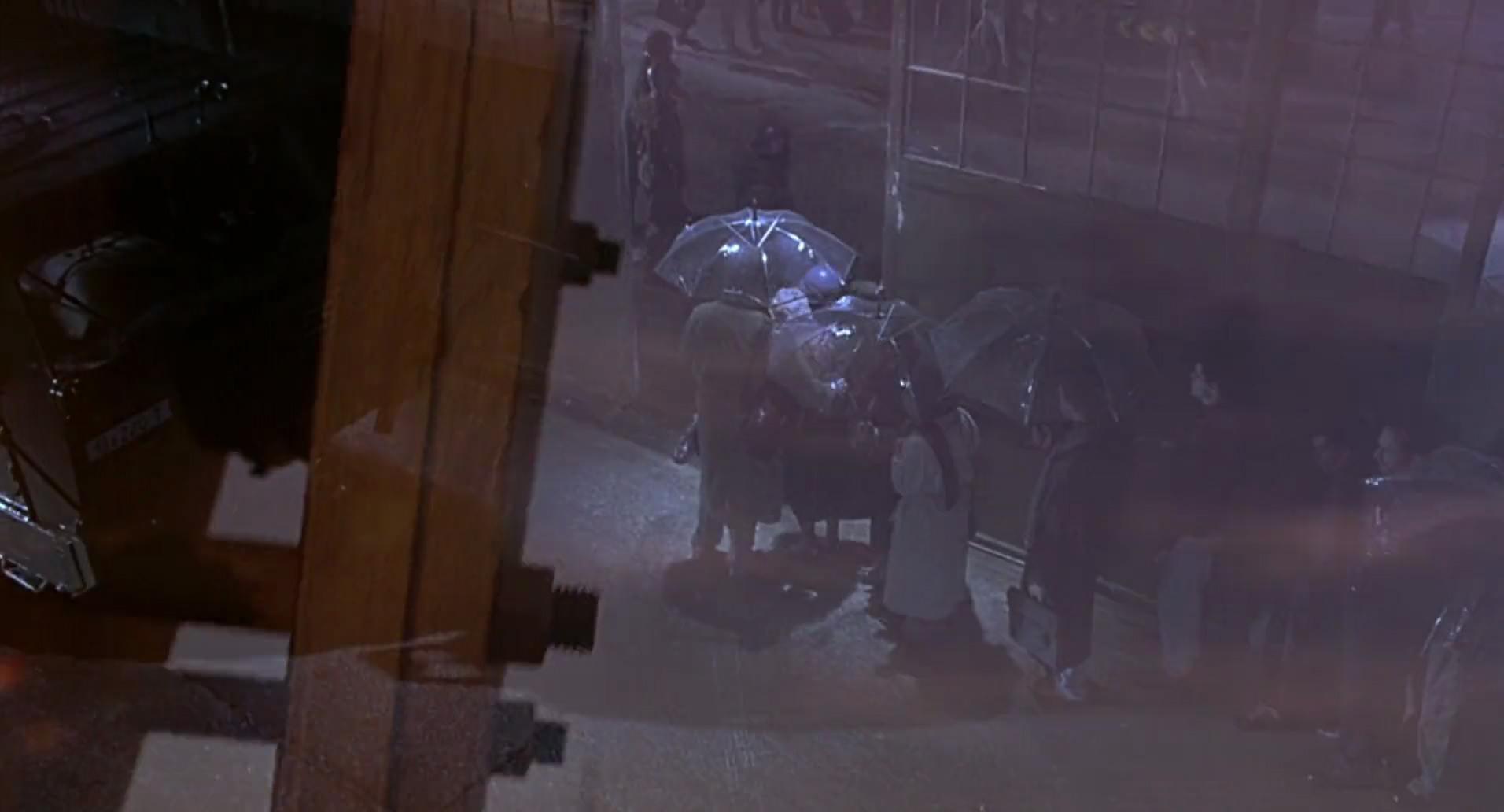 Barb Wire (1996) screencap 10713