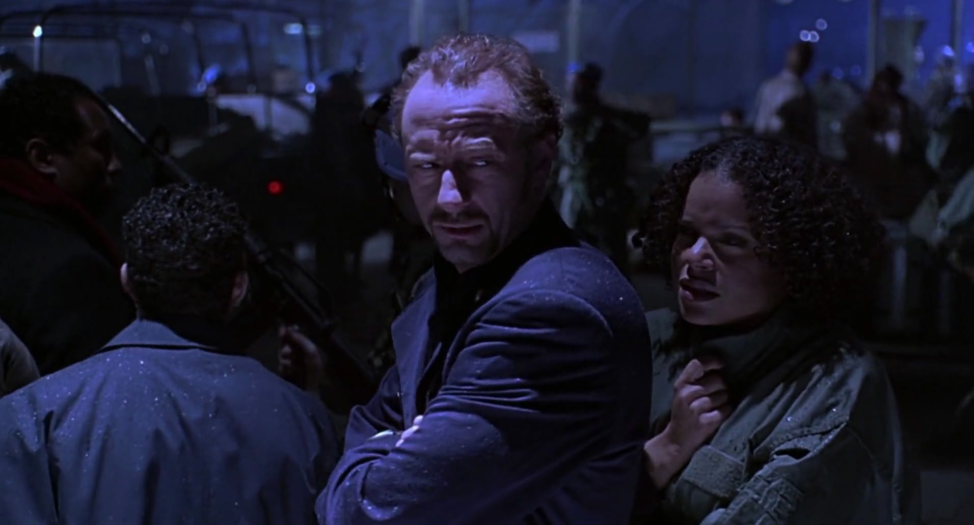 Barb Wire (1996) screencap 10755