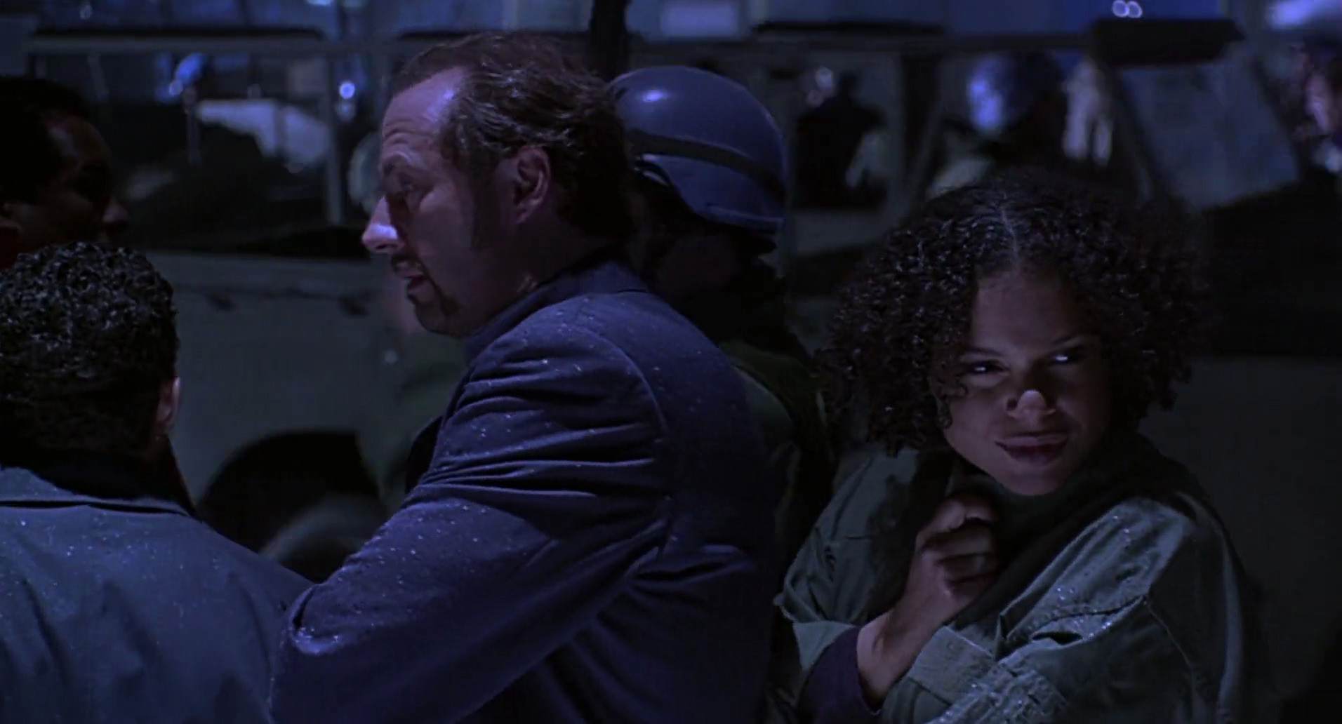 Barb Wire (1996) HD screenshot 10763