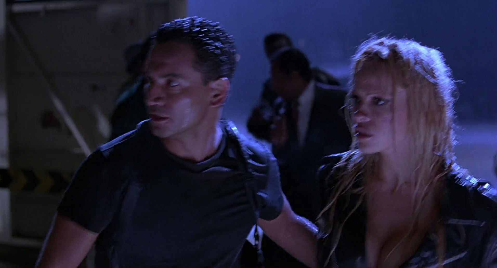 Barb Wire (1996) HD screenshot 10805