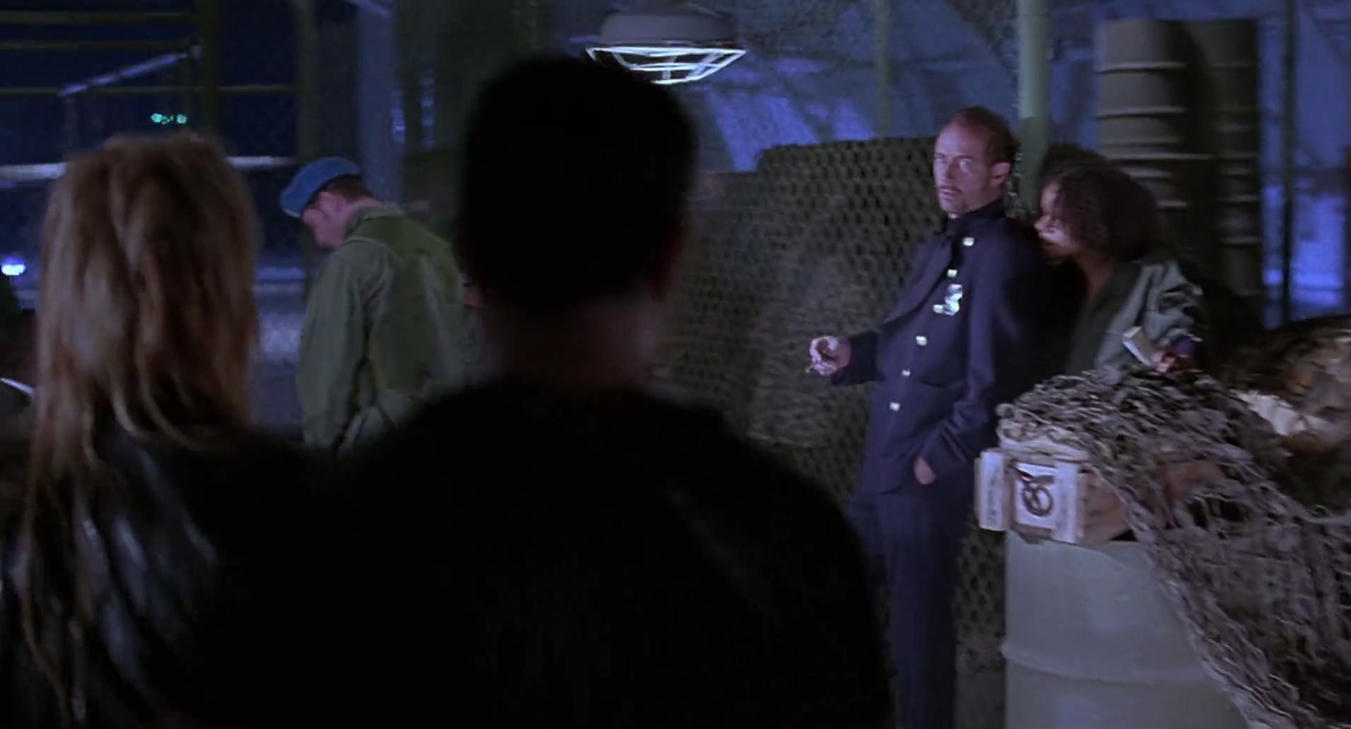 Barb Wire (1996) HD screenshot 10811