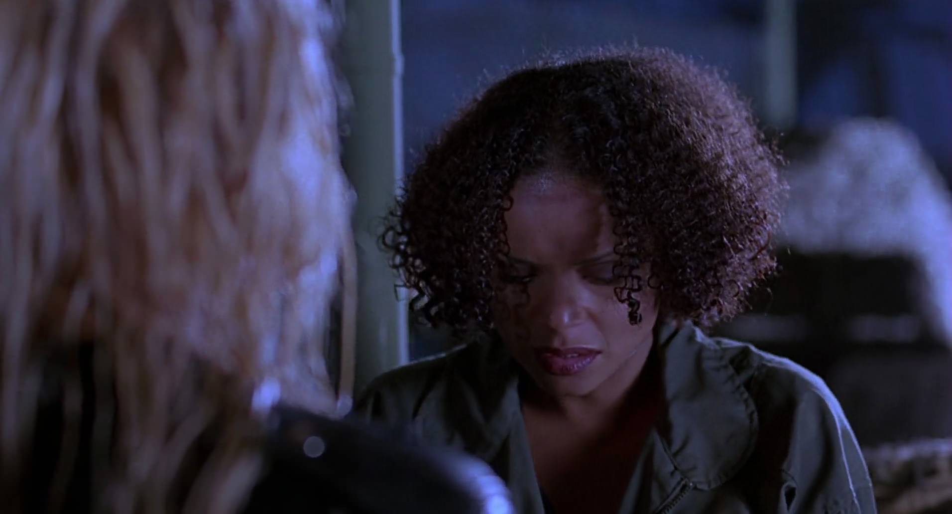 Barb Wire (1996) HD screenshot 10844