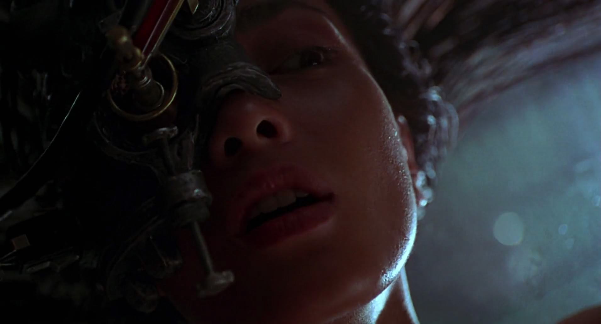 Barb Wire (1996) HD screenshot 1085