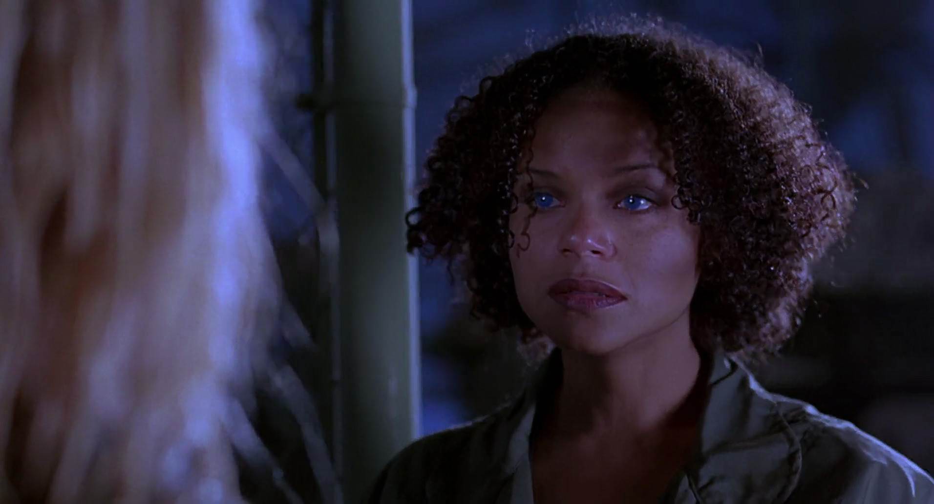 Barb Wire (1996) HD screenshot 10862
