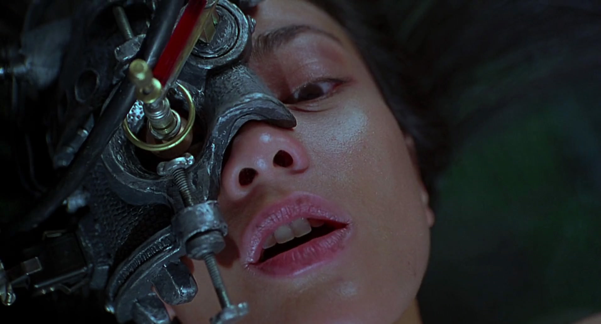 Barb Wire (1996) movie still 1093