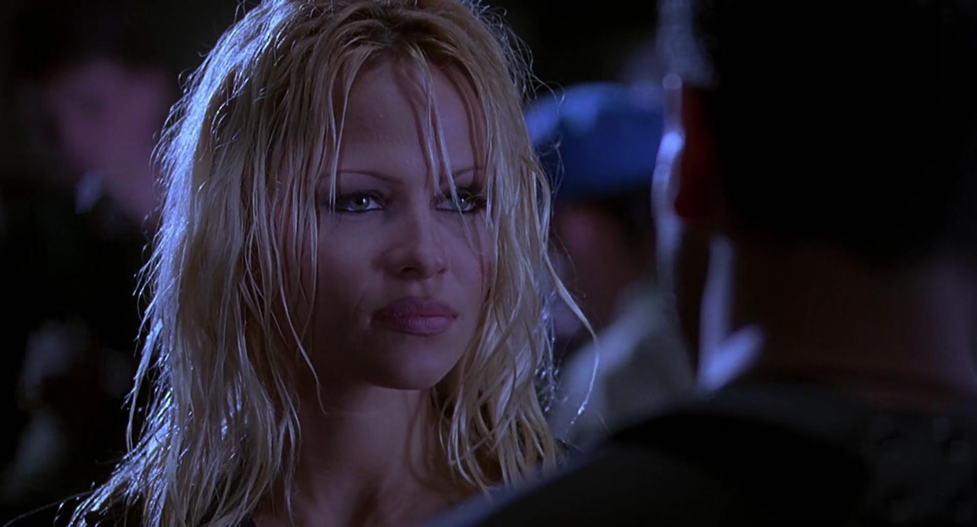 Barb Wire (1996) HD screenshot 10937
