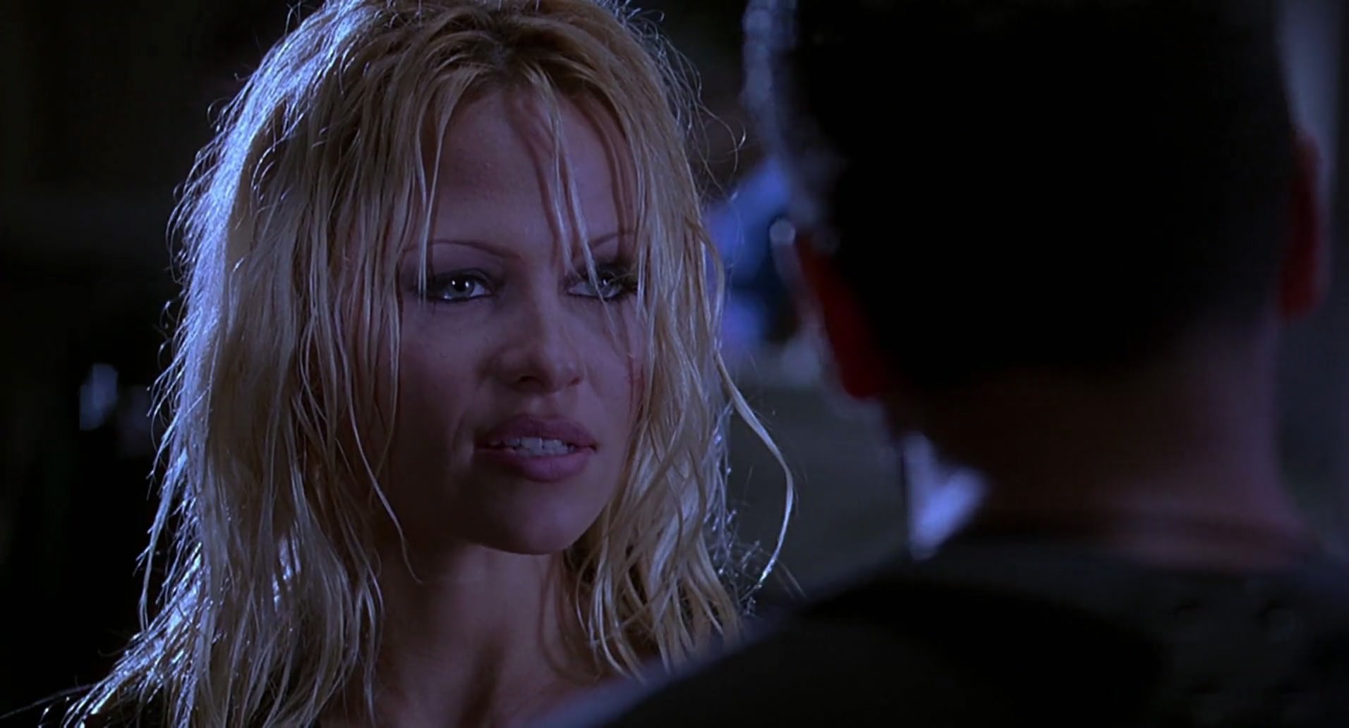 Barb Wire (1996) screencap 10944